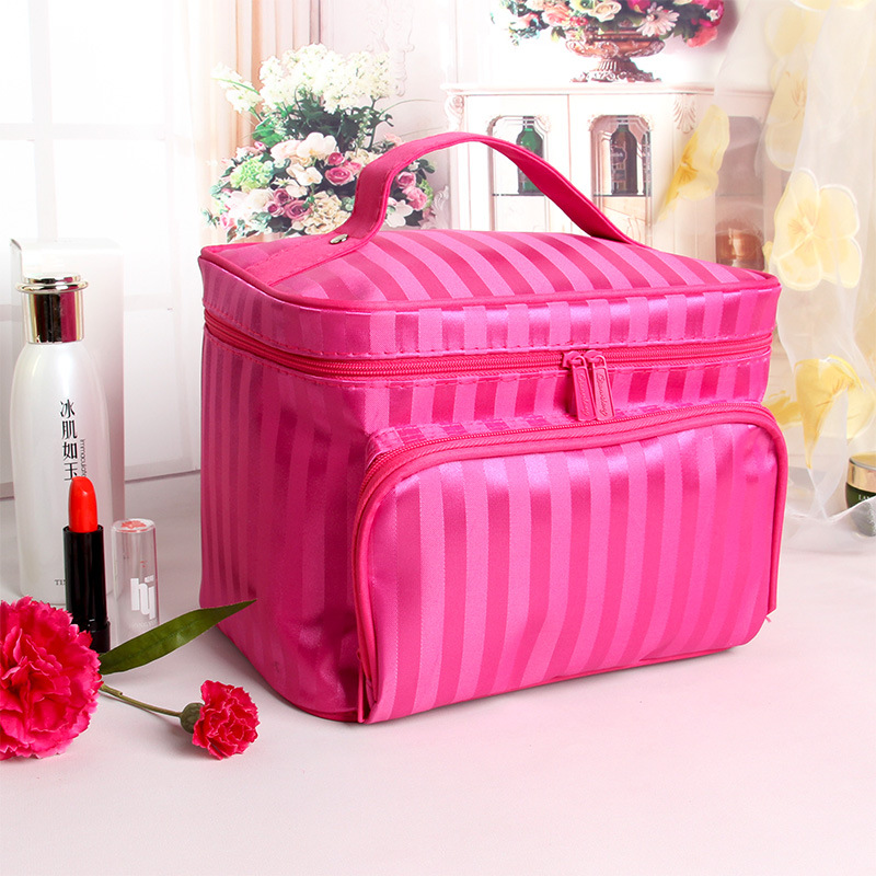 Large Capacity Woman Cosmeti - Beauty Makeup Bag recension och pris
