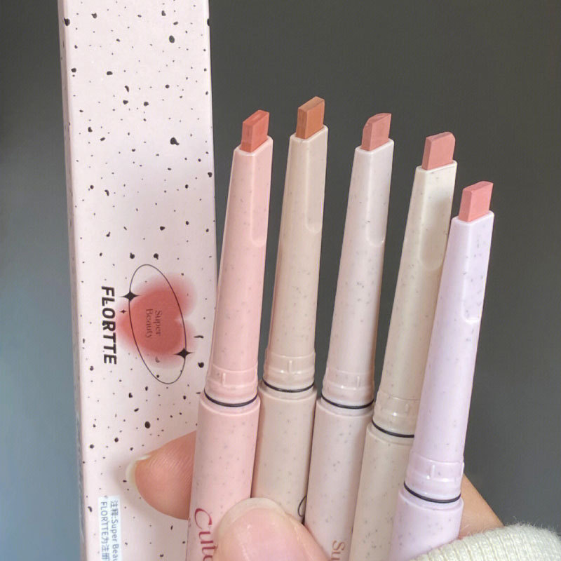 FLORTTE Weird Melia Series Lip - Lip Liner Pencil recension och pris
